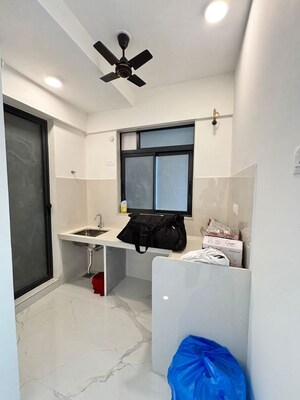 Team Area in 2 BHK Apartment at Lower Parel West – for Rent