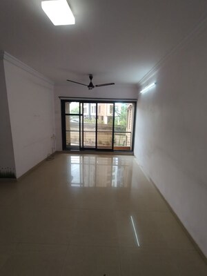 2 BHK Apartment For Rent in Lalani Residency, Kavesar