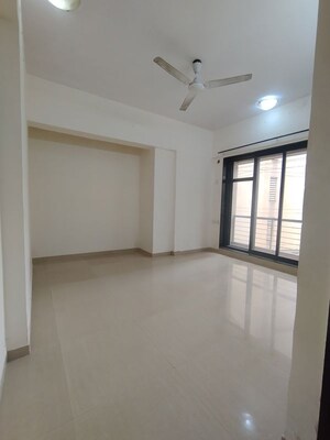 Room in 2 BHK Apartment at Lalani Residency, Kavesar – for Rent