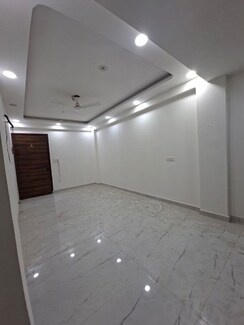 2 BHK Builder Floor For Rent in Chattarpur