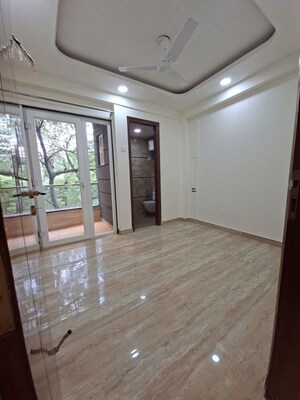 Room in 2 BHK Builder Floor at Chattarpur – for Rent