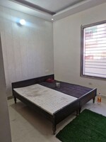 1 BHK + Pooja Room 500 Sq.Ft. Builder Floor in Samaspur Village