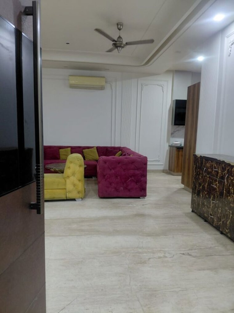 Bedroom, high grounds 3 Bedroom 2100 Sq.Ft. Apartment In High Grounds Bangalore 10480171