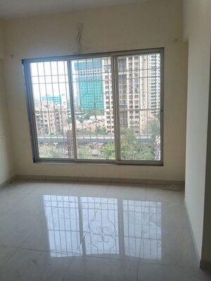 Room in 3 BHK Apartment at Prathana Acharya Ashram, Borivali West – for Sale