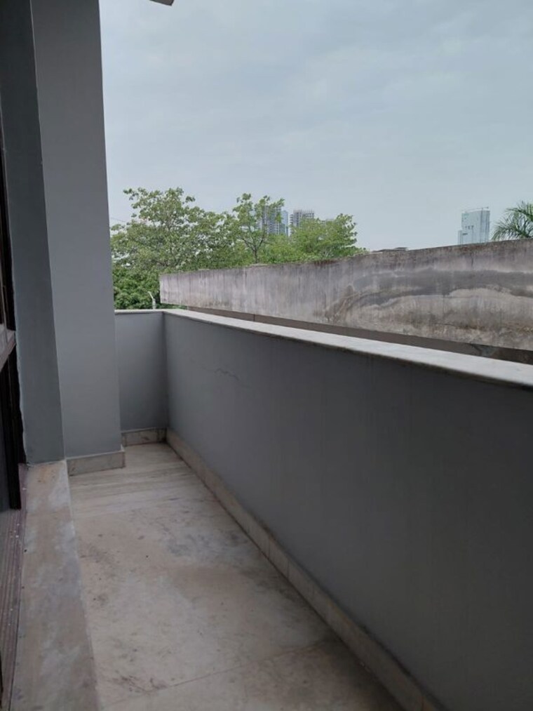Balcony, jawahar nagar 2 Bedroom 1150 Sq.Ft. Apartment In Jawahar Nagar Delhi 10480197