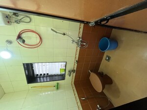 Furnished Amenities in 2 BHK Apartment at Sheth Vasant Marvel, Borivali East – for Rent