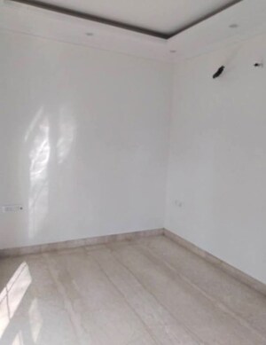 Room in 3 BHK Builder Floor at East Of Kailash – for Sale