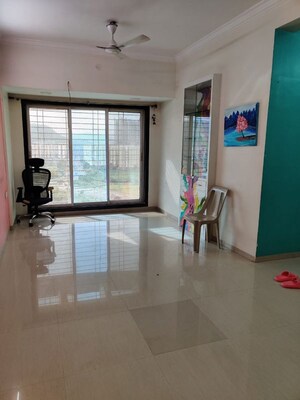Room in 2 BHK Apartment at Simran Sapphire, Kharghar – for Rent