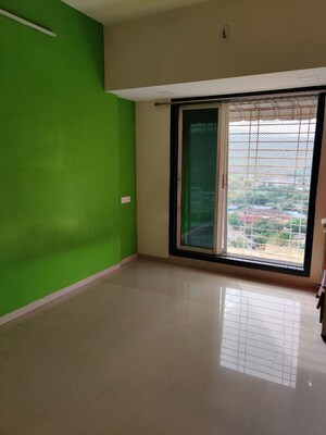 Room in 2 BHK Apartment at Simran Sapphire, Kharghar – for Rent
