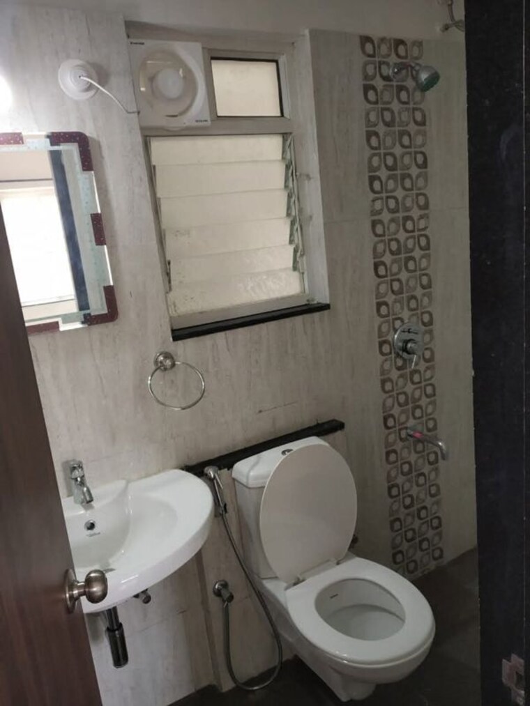 Bathroom, tcg-the-cliff-garden 2 Bedroom 865 Sq.Ft. Apartment In Hinjewadi Pune 10480282
