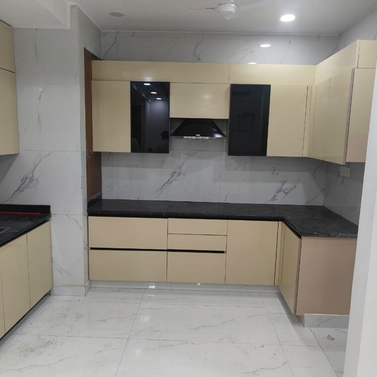 Kitchen, janakpuri 3 Bedroom 1361 Sq.Ft. Builder Floor In Janakpuri Delhi 10480284