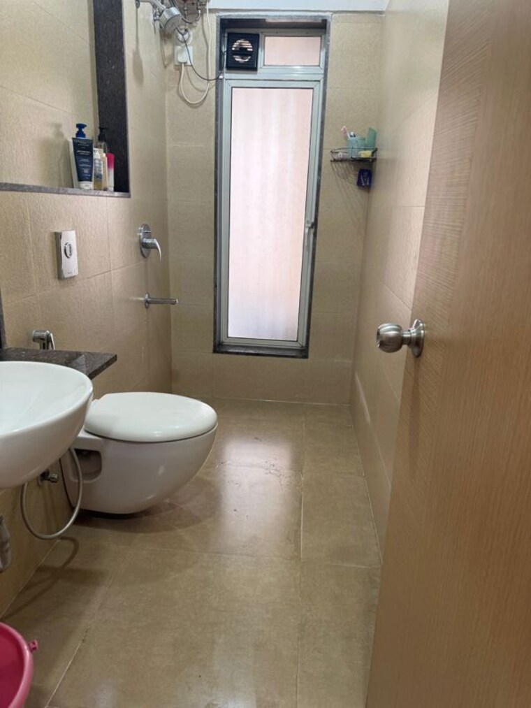 Bathroom, marol 3 Bedroom 958 Sq.Ft. Apartment In Marol Mumbai 10480259