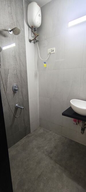 Attached Bathroom in 2 BHK Apartment at Brindavan Vaishali CHS, Vrindavan Society – for Rent