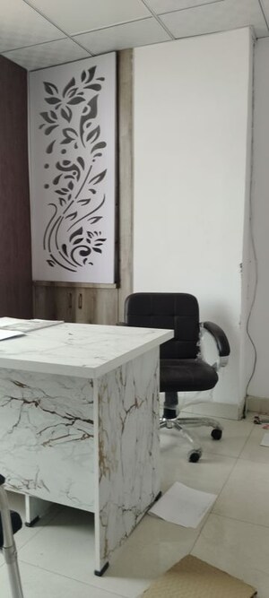 Team Area in  Office Space at Vipul Plaza Faridabad, Sector 81 – for Rent