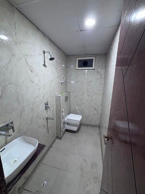 Bathroom in 2.5 BHK Builder Floor at Gardenia Glory, Sector 46 – for Rent