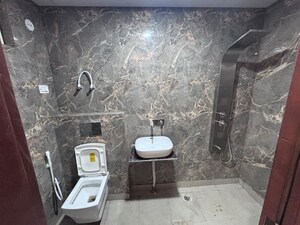 Bathroom in 2.5 BHK Builder Floor at Gardenia Glory, Sector 46 – for Rent
