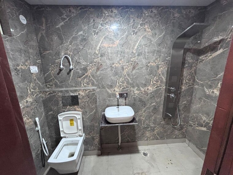 Bathroom, gardenia-glory 2.5 Bedroom 855 Sq.Ft. Builder Floor In Sector 46 Noida 10480345