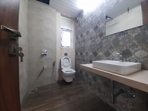Bathroom in 3 BHK Apartment at Upper East 97, Malad East – for Rent