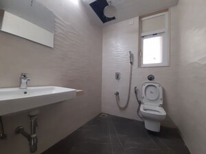 Bathroom in 3 BHK Apartment at Upper East 97, Malad East – for Rent