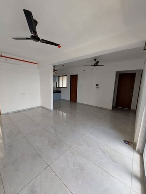 Room in 2 BHK Apartment at Renuka Panchtattva, Tathawade – for Rent
