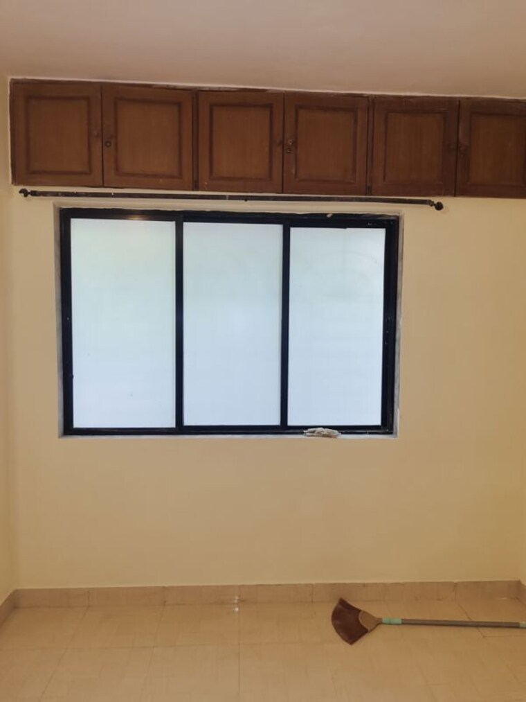 Room, laxmi-park-complex-building-3-a-wing 1 Bedroom 480 Sq.Ft. Apartment In Vartak Nagar Thane 10480336