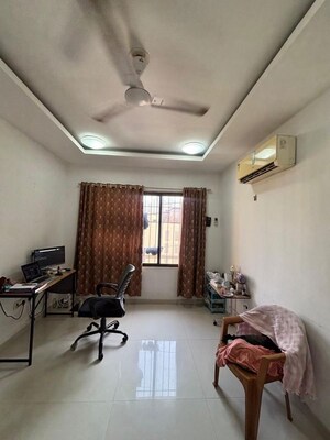 Living Room in 3 BHK Apartment at Group Seven Rushi Heights, Goregaon East – for Sale
