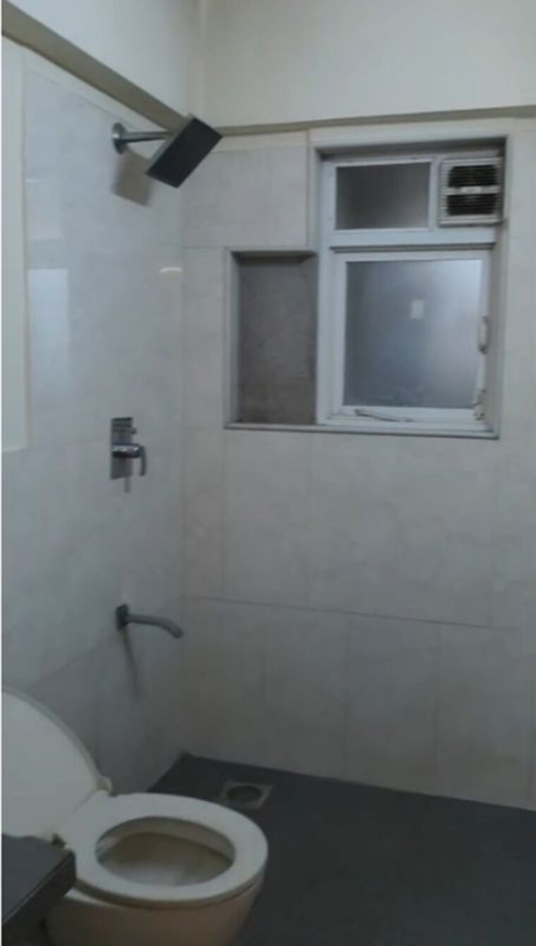 Bathroom, bholenath-chembur-castle 3 Bedroom 1430 Sq.Ft. Apartment In Chembur Mumbai 10480393