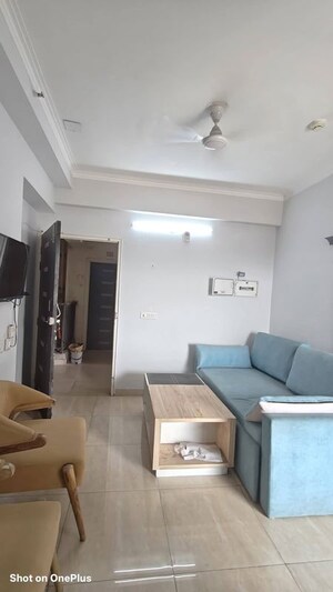2 BHK Builder Floor For Rent in Lucky The Palm Valley, Sector 1 Greater Noida