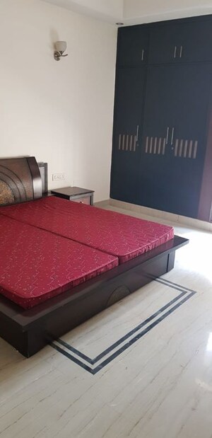 Bedroom in 3 BHK Builder Floor at Safdarjung Enclave – for Rent