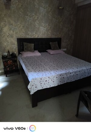 Bedroom in 3.5 BHK Apartment at Metro Suites Glitz, Vasundhara Sector 2 – for Sale