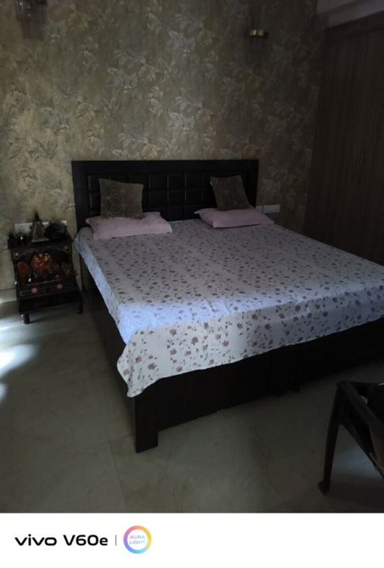Bedroom, metro-suites-glitz 3.5 Bedroom 1395 Sq.Ft. Apartment In Vasundhara Sector 2 Ghaziabad 9664990