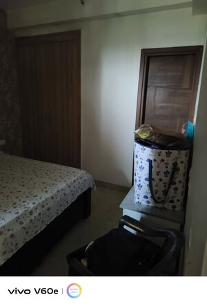 Bedroom in 3.5 BHK Apartment at Metro Suites Glitz, Vasundhara Sector 2 – for Sale