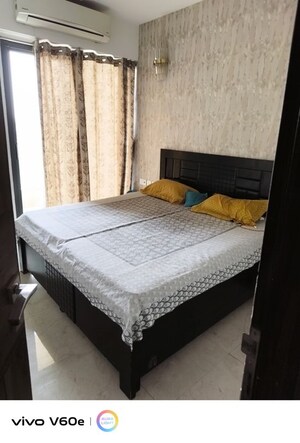 Bedroom in 3.5 BHK Apartment at Metro Suites Glitz, Vasundhara Sector 2 – for Sale