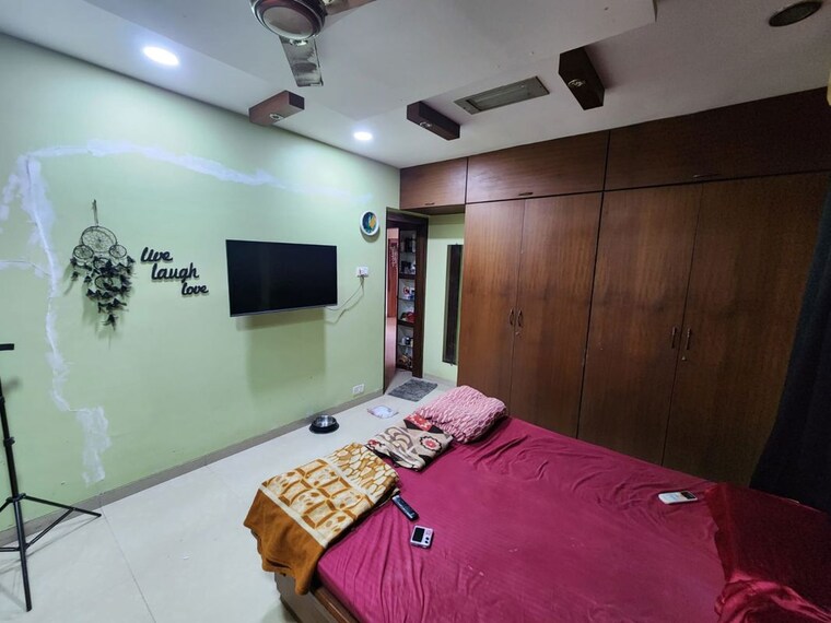 Bedroom, lake-view 3.5 Bedroom 1660 Sq.Ft. Apartment In Aarey Colony Mumbai 10480511
