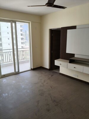 Room in 3 BHK Apartment at Ansal Estella, Sector 103 – for Sale