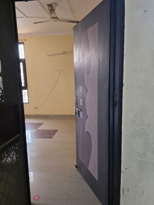 Building Lobby in 2 BHK Builder Floor at AJS Heights, Indrapuram – for Rent