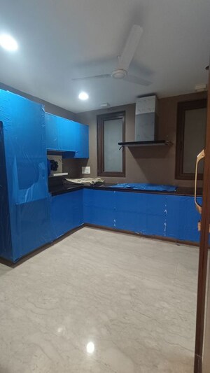 Kitchen in 3 BHK Builder Floor at Sarvapriya Vihar – for Sale