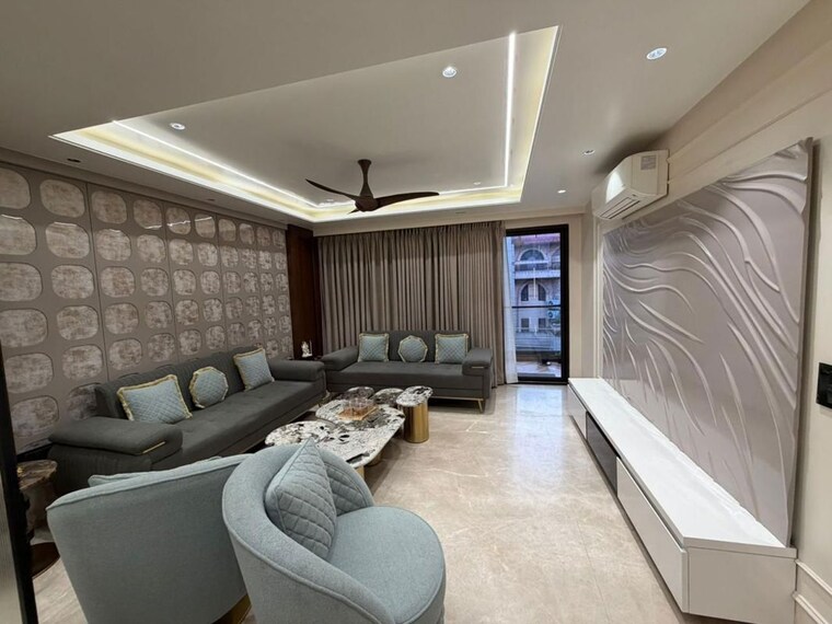 Living Room, greater kailash ii 4 Bedroom 300 Sq.Yd. Builder Floor In Greater Kailash ii Delhi 10480594