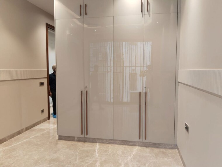 Bathroom, west sant nagar 3 Bedroom 1200 Sq.Ft. Builder Floor In West Sant Nagar Delhi 10480601