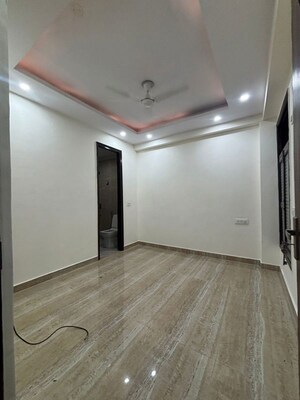 Room in 2 BHK Builder Floor at Chattarpur – for Rent