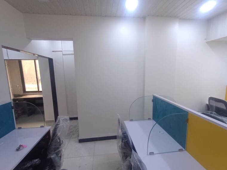 Team Area, charkop gaon Commercial Office Space 500 Sq.Ft. In Charkop Gaon Mumbai 10480620