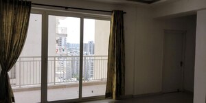 Room in 3 BHK Apartment at SS The Coralwood, Sector 84 – for Rent