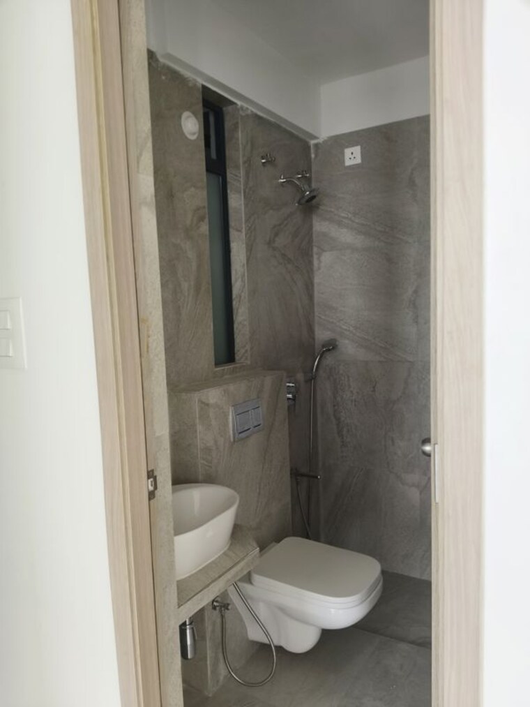 Bathroom, chandak-cornerstone 2 Bedroom 769 Sq.Ft. Apartment In Worli Mumbai 10480608