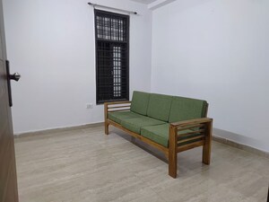 Bedroom in 1 BHK Builder Floor at Chattarpur – for Rent