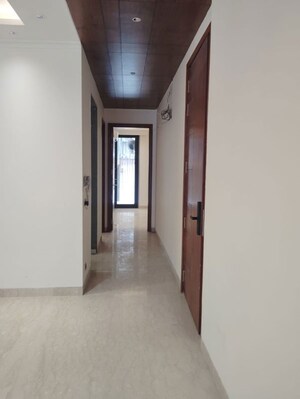 Building Lobby in 3 BHK Builder Floor at Greater Kailash I – for Rent