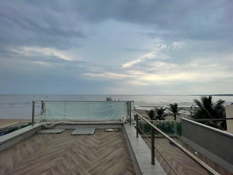 Balcony, indiabulls-sky-forest 3 Bedroom 1690 Sq.Ft. Apartment In Lower Parel Mumbai 10480682