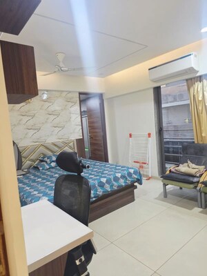 Bedroom in 3 BHK Apartment at Addor Cloud 9, Satellite – for Rent