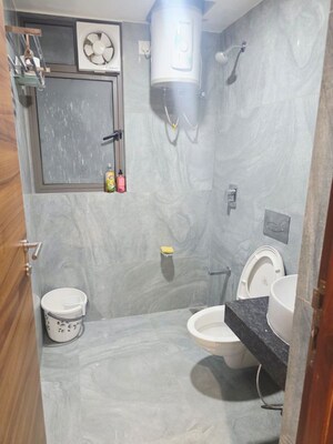 Bathroom in 3 BHK Apartment at Addor Cloud 9, Satellite – for Rent