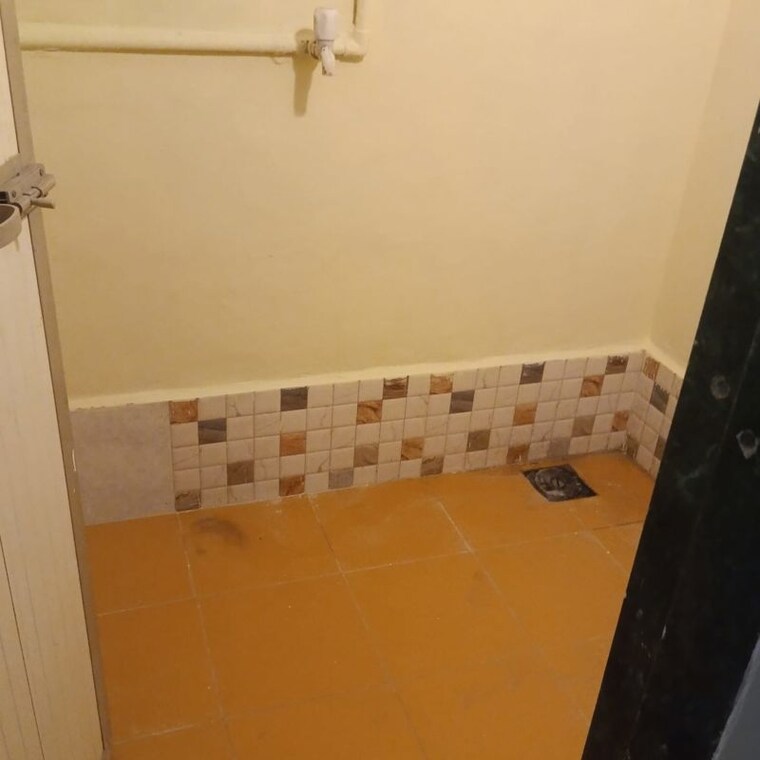 Kitchen, unnat nagar 2 Bedroom 950 Sq.Ft. Villa In Unnat Nagar Mumbai 10480763