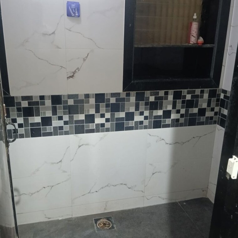 Bathroom, unnat nagar 2 Bedroom 950 Sq.Ft. Villa In Unnat Nagar Mumbai 10480763
